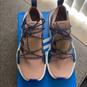 Adidas Arkyn Sneakers